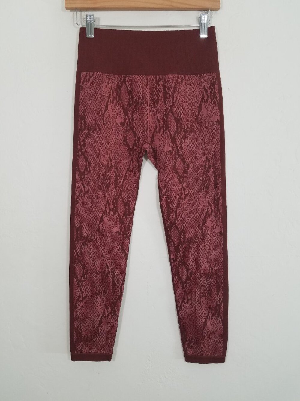 Fabletics Animal Print High Waist Legging Size M